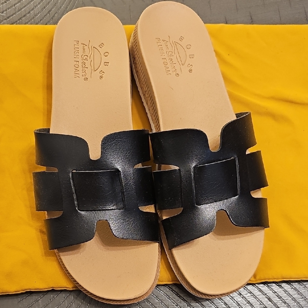 BOBS from Skechers Black Sandals - Picture 2 of 5